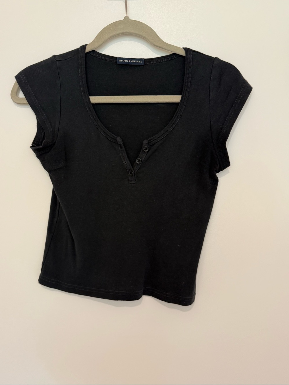 Brandy Melville Black Scoop Henley Crop Top